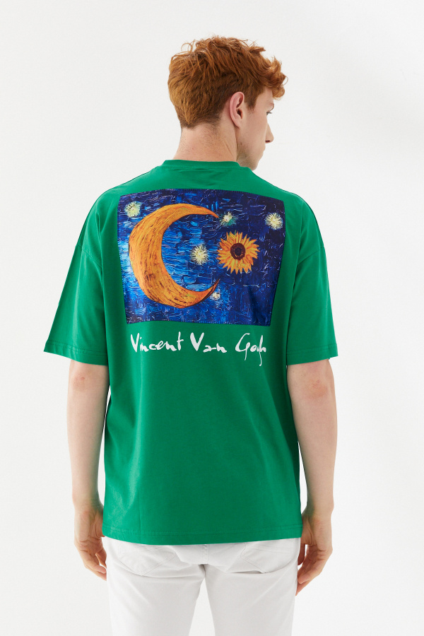 Sırtı Ayyıldız Baskı Önü Gece Portre Kısa Kol Van Gogh Tshirt Benetton Yeşili - 4